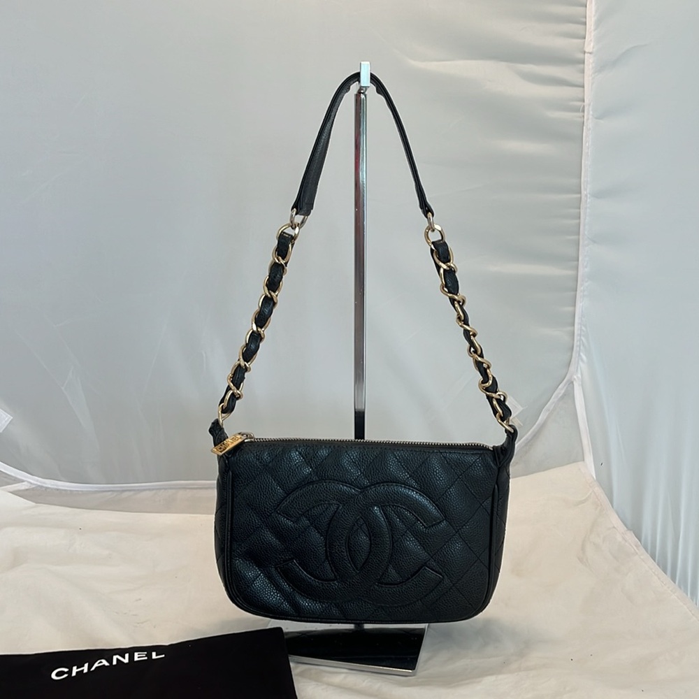 CHANEL Caviar Timeless Pochette - Picture 1 of 16